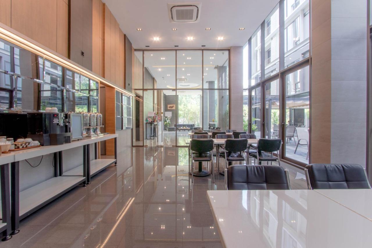Kepler Residence Bangkok Luaran gambar